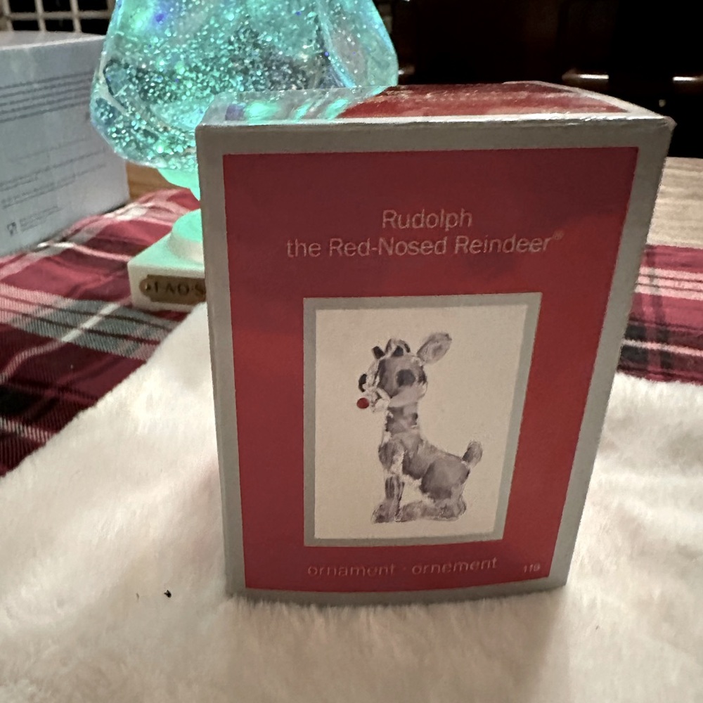 BUY 1 get 1 FREE - CARLTON “Rudolf the Red Nose Reindeer” Heirloom Chris…